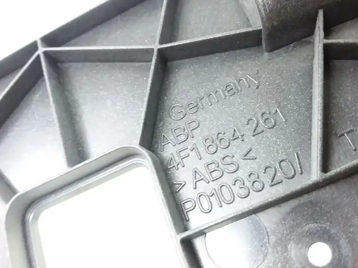 Audi A6 S6 C6 4F (2004 - 2008) 4F1864261 Декоративная отделка — фото 5
