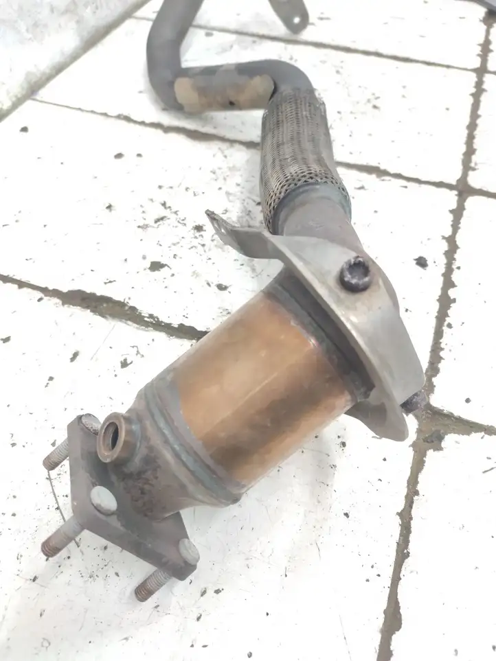 Volkswagen Golf Plus (2004 - 2008) 6Q0131690H Катализатор / DPF / FAP — фото 5