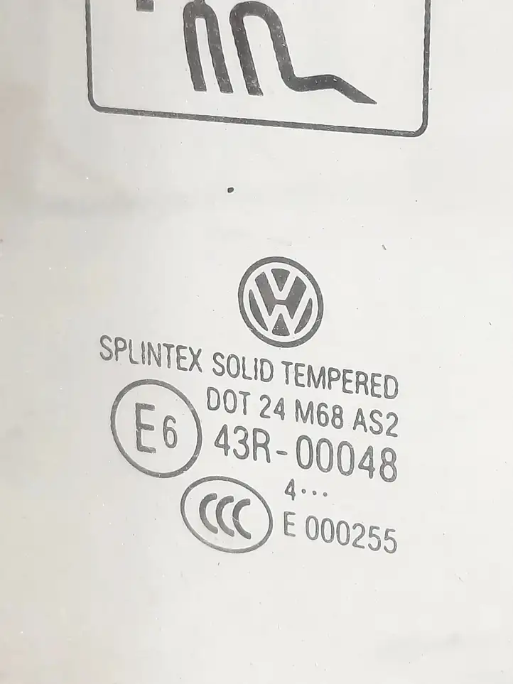 Volkswagen Golf Plus (2004 - 2008) AS2 Форточка двери — фото 2