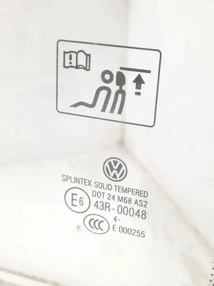 Volkswagen Golf Plus (2004 - 2008) AS2 Форточка двери — фото 2