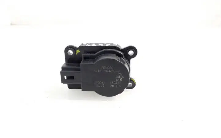 Ford Kuga II (2013 - 2019) AV6N19E616AA Двигатель задвижки потока воздуха — фото 2
