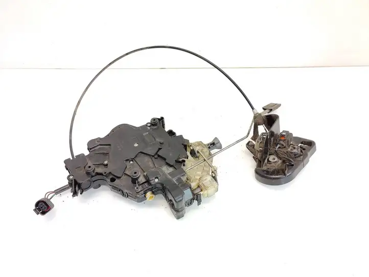 Volkswagen Caddy (2010 - 2015) 2K0843654BD Замок раздвижной двери — фото 4