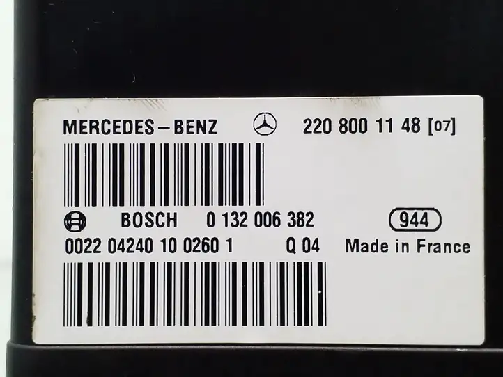 Mercedes-Benz S W220 (1998 - 2006) 2208001148 Вакуумный насос центрального замка — фото 4