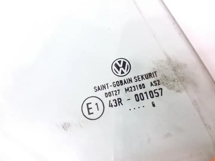 Volkswagen Golf V (2003 - 2009) AS2 Форточка двери — фото 3
