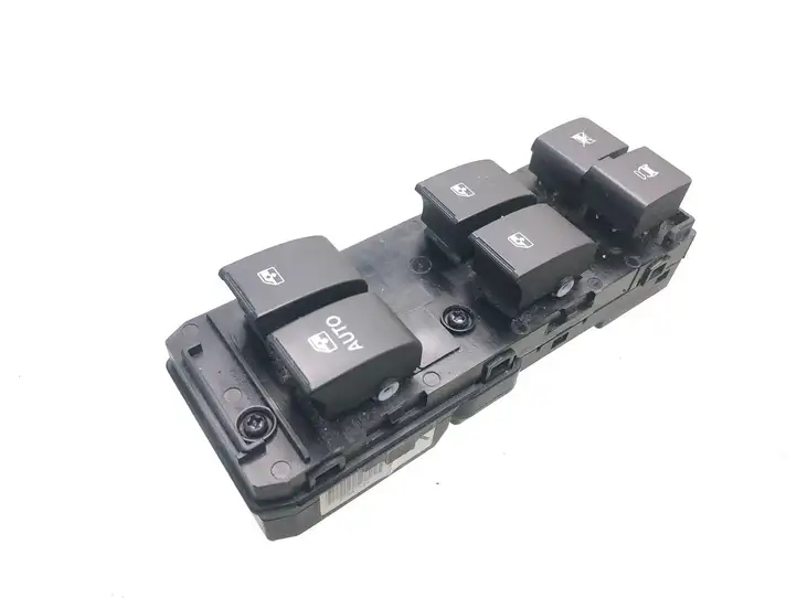 Chevrolet Captiva (2013 - 2016) 20987340 Кнопка стеклоподъемников — фото 1