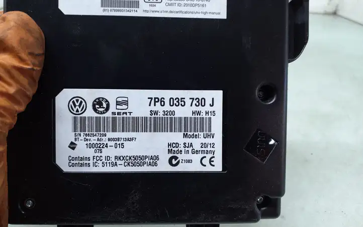 Volkswagen Caddy (2010 - 2015) 7P6035730J Bluetooth модуль — фото 4