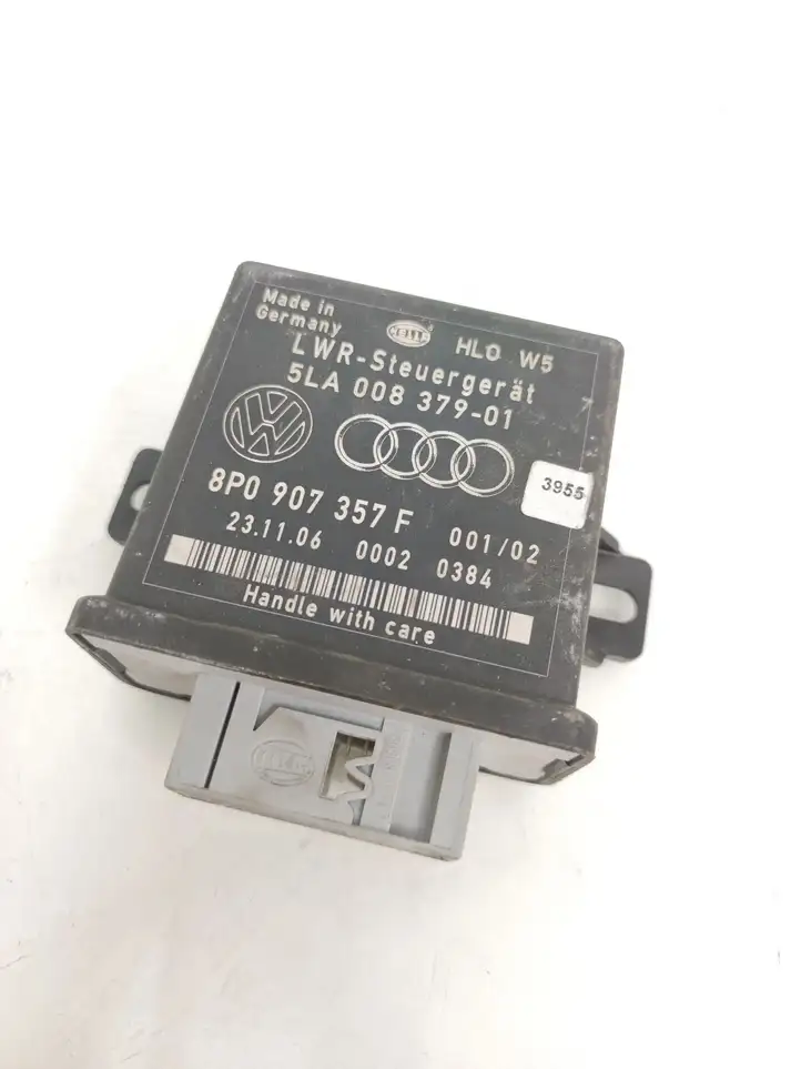 Audi A4 S4 B7 8E 8H (2004 - 2009) 5LA00837901 Блок управления светом — фото 1