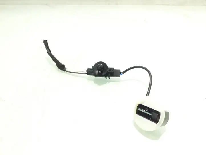 Volkswagen Touareg I (2002 - 2010) 7L6035711A Микрофон (Bluetooth / телефон) — фото 1