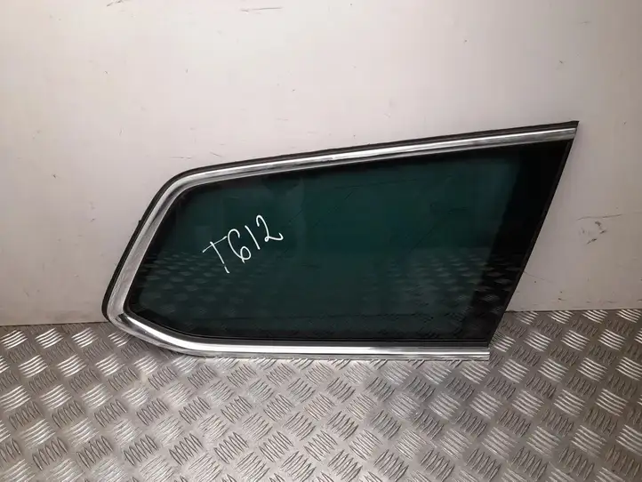Volkswagen PASSAT B8 (2015 - ) 3G9845298BT Рамка дверного стекла задней двери — фото 1