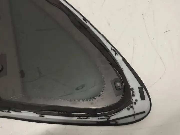 Porsche Cayenne (9Y0 9Y3) (2018 - ) 9Y0845298 Заднее боковое стекло — фото 4