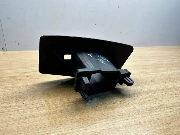 Seat Leon (5F) (2012 - 2019) 5F0807941B Кронштейн форсунки омывателя фар — фото 4