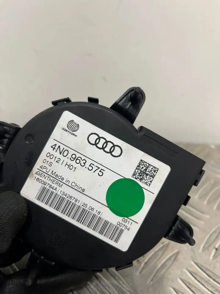 Audi A6 S6 C8 4K (2018 - ) 4N0963575 Вентилятор вентиляции сиденья — фото 6
