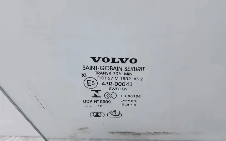 Volvo S90, V90 (2016 - 2020) 43R00043 Стекло передней двери — фото 2