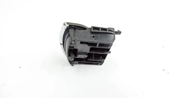 Mercedes-Benz C W204 (2007 - 2014) A2116800784 Кнопка бардачка — фото 18