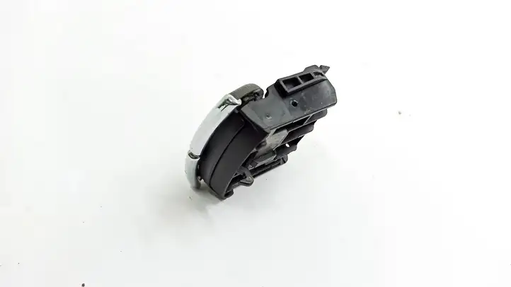 Mercedes-Benz C W204 (2007 - 2014) A2116800784 Кнопка бардачка — фото 19