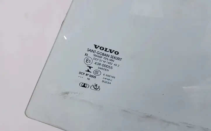 Volvo S90, V90 (2016 - 2020) 43R00055 Стекло задней двери — фото 3