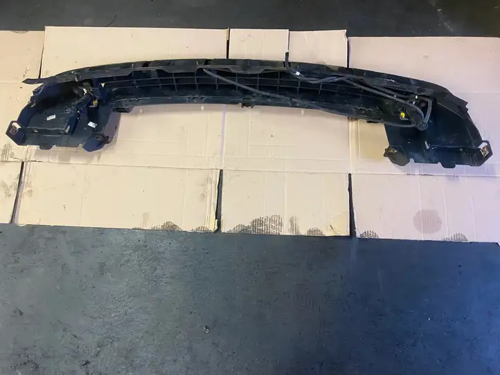 Land Rover Range Rover Evoque L538 (2015 - 2018) Bj3217e778 Кронштейн переднего бампера — фото 6