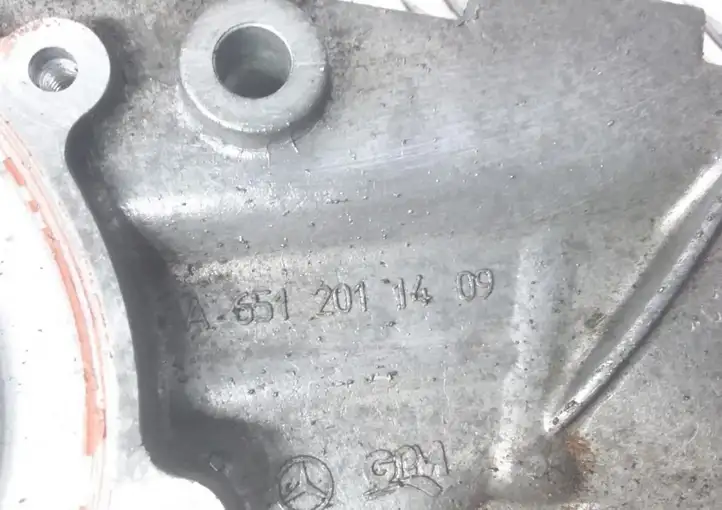 Mercedes-Benz Sprinter W906 (2006 - 2018) A6512011409 Кронштейн генератора — фото 6
