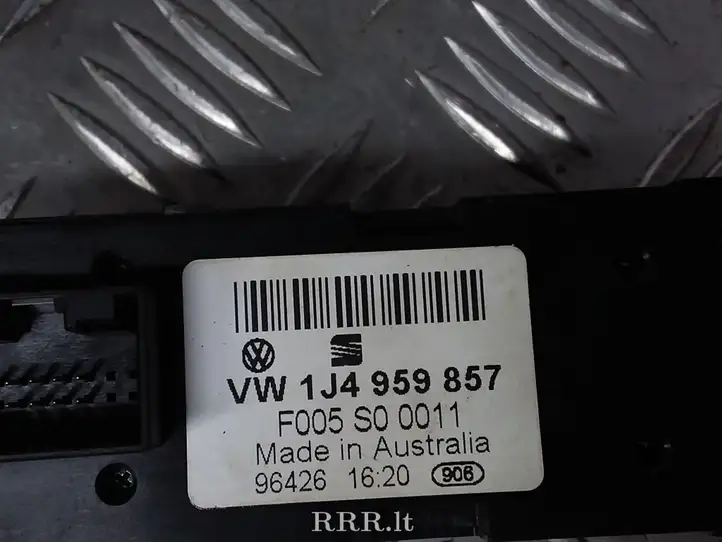 Volkswagen Bora (1998 - 2005) 1J4959857 Блок кнопок стеклоподъемников — фото 3