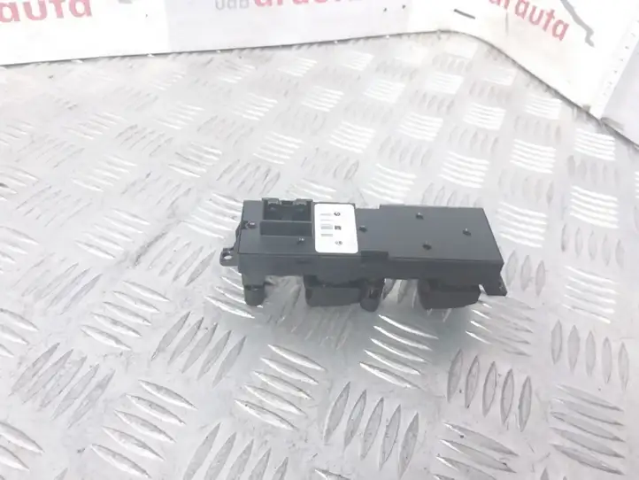 Volkswagen Bora (1998 - 2005) 03755010 Блок кнопок стеклоподъемников — фото 2