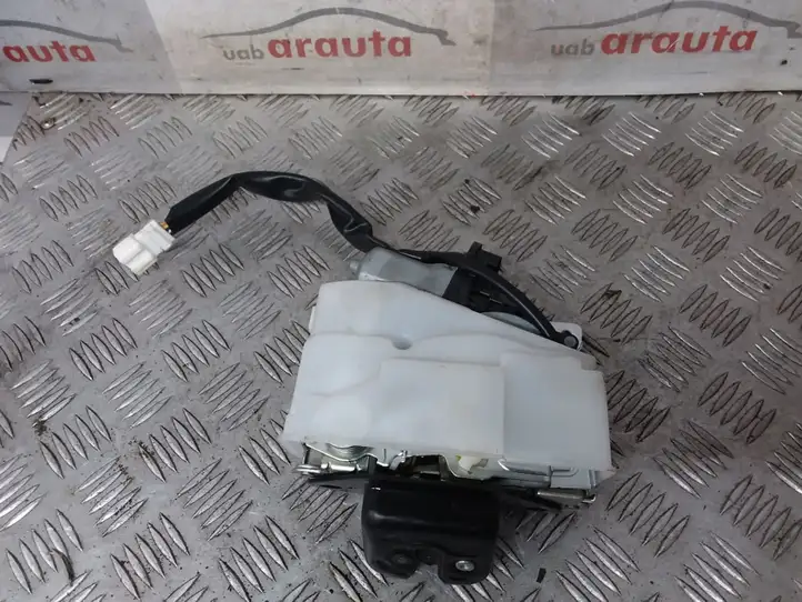 Honda CR-V (2012 - 2016) D7661372C Замок крышки багажника — фото 10