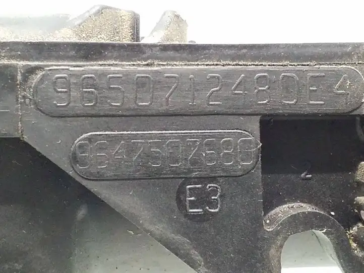Peugeot Partner (2002 - 2008) 9647507680 Шланг сапуна — фото 3