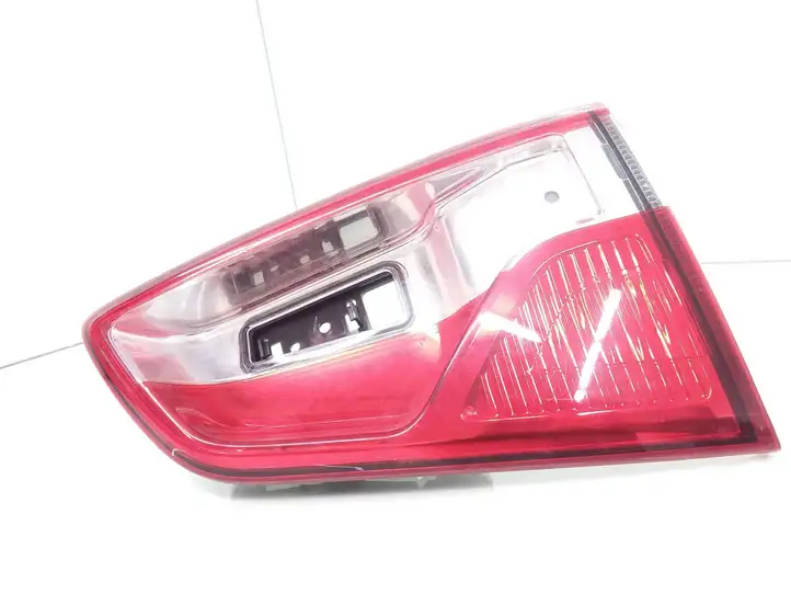 Ford Ecosport (2013 - 2018) CN15N224A37AB Задний фонарь в крышке багажника — фото 3