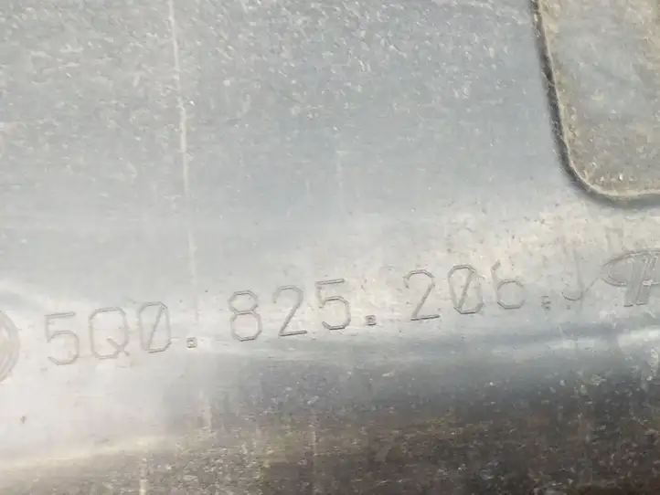 Volkswagen Golf VII (2013 - 2019) 5Q0825206J Защита днища задней части — фото 3