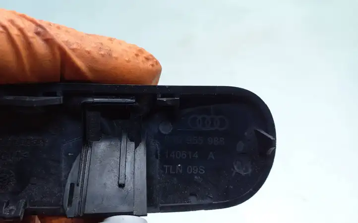 Audi A1 (2010 - 2014) 8X0955988 Форсунка омывателя лобового стекла — фото 3