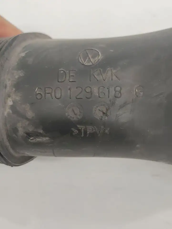 Audi A1 (2010 - 2014) 6R0129618G Детали воздухозаборника — фото 3