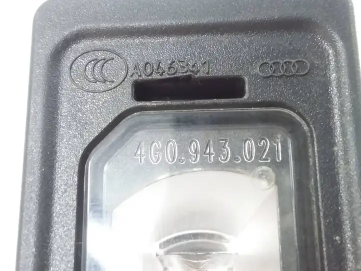 Audi A1 (2010 - 2014) 4G0943021 Подсветка номера — фото 3