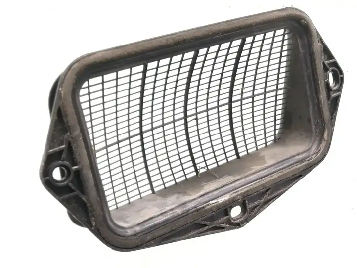 Audi A3/S3 8L (2000 - 2003) 1K0815479 Крышка микрофильтра воздуха — фото 3