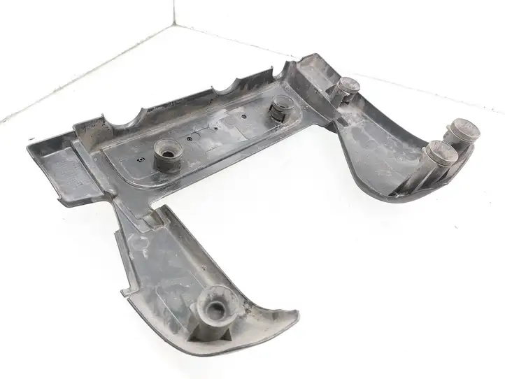 Audi A3/S3 8L (2000 - 2003) 06F103925A Крышка двигателя декоративная — фото 2