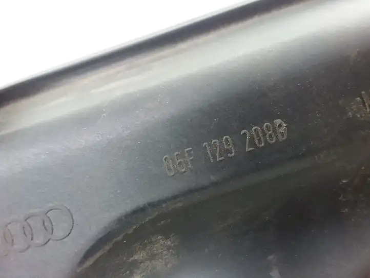 Audi A3/S3 8L (2000 - 2003) 06F129208B Резонатор впуска — фото 3