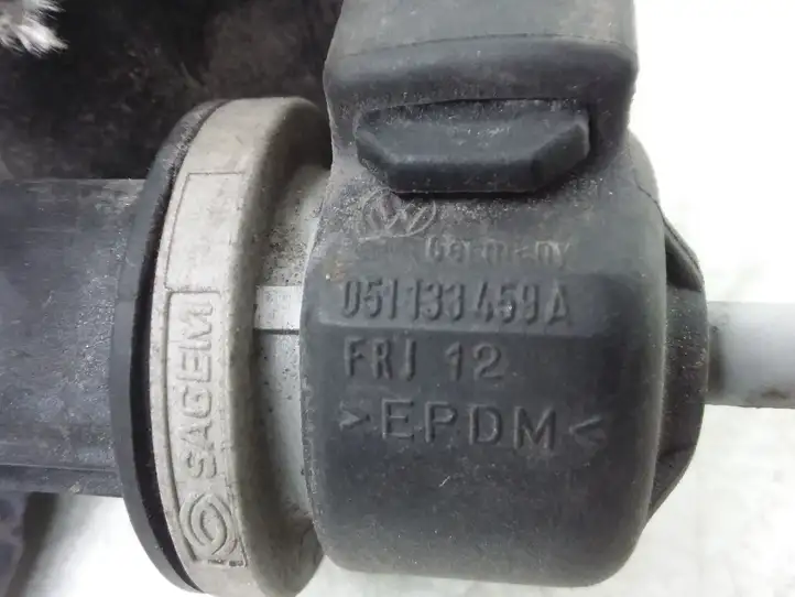 Audi A3/S3 8L (2000 - 2003) 06F129208B Резонатор впуска — фото 4