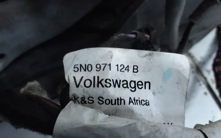 Volkswagen Tiguan (2007 - 2011) 5N0803880F Комплект буксировочного крюка — фото 5