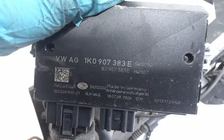 Volkswagen Tiguan (2007 - 2011) 5N0803880F Комплект буксировочного крюка — фото 6