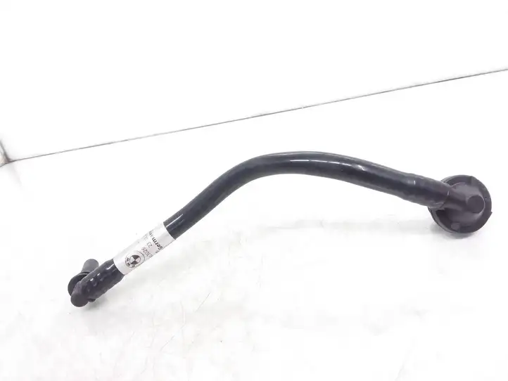 BMW 3 F30 F35 F31 (2012 - 2018) 7613026 Трубки и шланги — фото 2