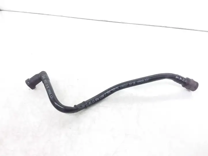 BMW 3 F30 F35 F31 (2012 - 2018) 2366768 Шланг сапуна — фото 2