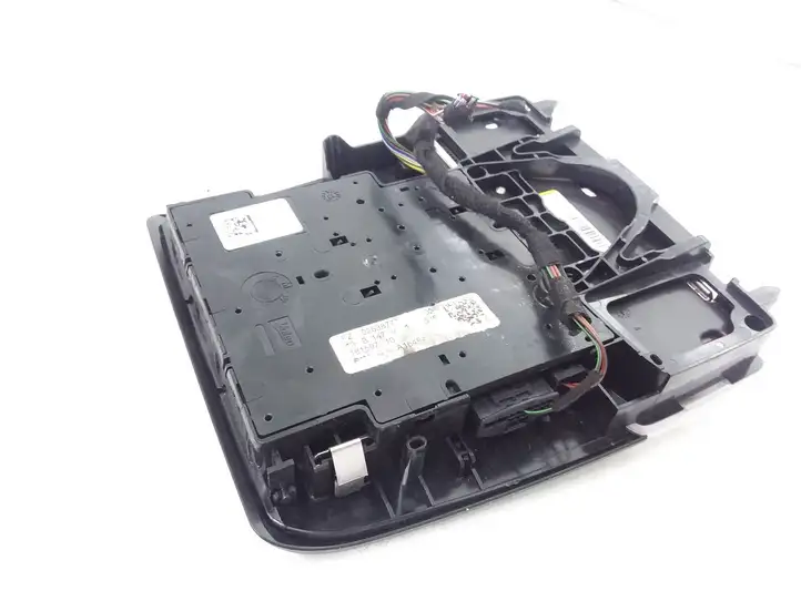 BMW 3 F30 F35 F31 (2012 - 2018) 9263877 Передняя подсветка — фото 2