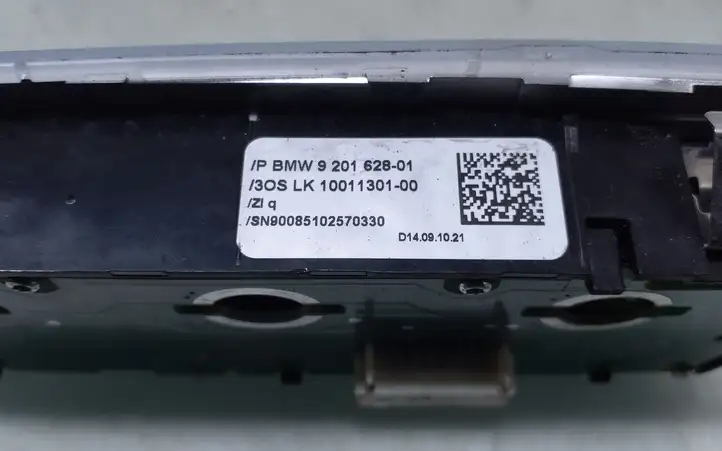 BMW 1 E81 E87 (2004 - 2011) 9201628 Задняя подсветка — фото 4