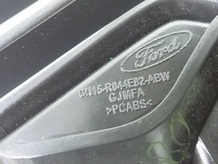 Ford Ecosport (2013 - 2018) CN15R044E82ABW Центральный воздушный дефлектор — фото 2