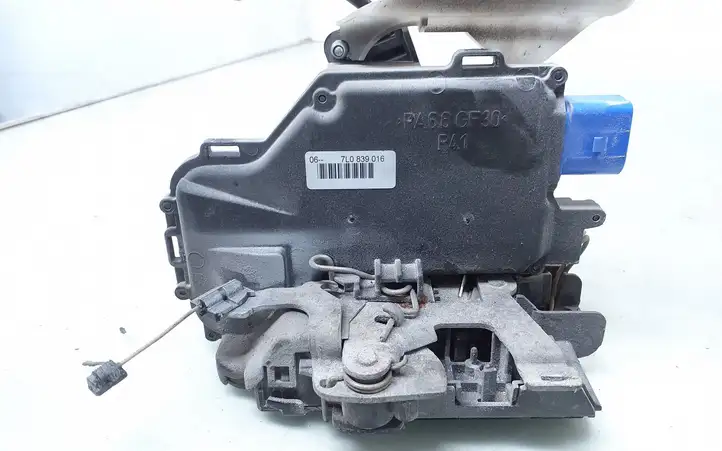 Volkswagen Touran I (2003 - 2010) 7L0839016 Замок задней двери — фото 5