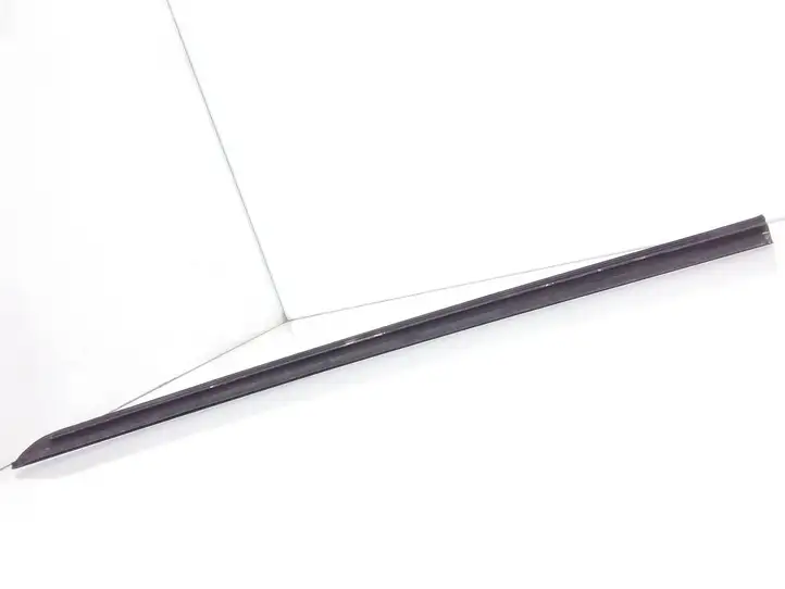 BMW 5 E60 E61 (2004 - 2010) 7045448 Накладка стоек лобового стекла — фото 3