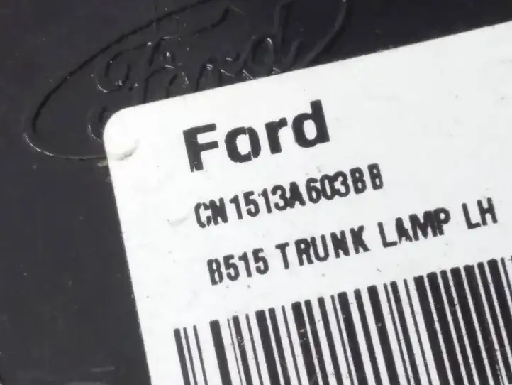Ford Ecosport (2013 - 2018) CN1513A603BB Задний фонарь в крышке багажника — фото 2
