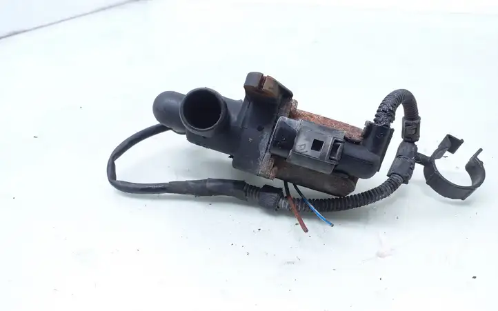 Volkswagen Touran I (2003 - 2010) 1T0820036A Электроциркуляционный насос — фото 2