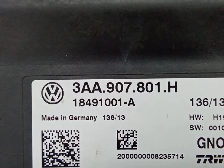 Volkswagen Sharan (2010 - 2015) 3AA907801H Блок управления стояночным тормозом — фото 2