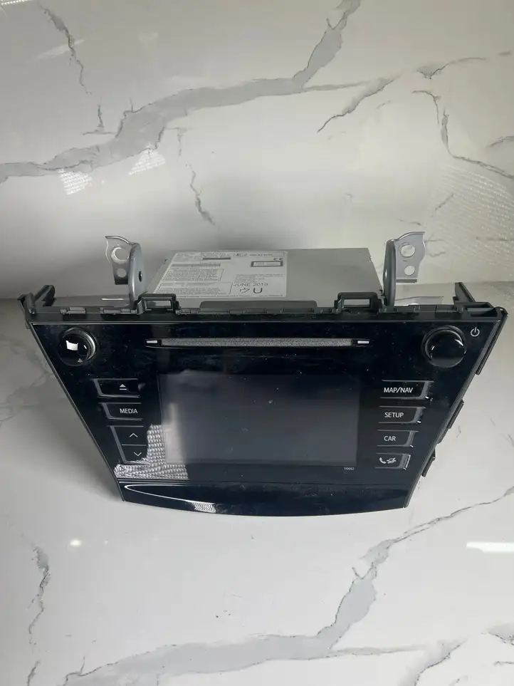 Toyota Prius+ (ZVW40) (2011 - 2018) 8614047221 Магнитола / мультимедийная система — фото 1