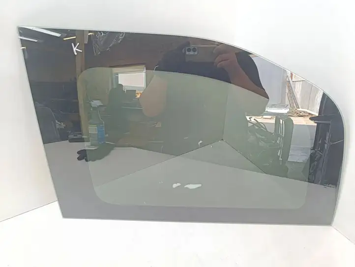 Citroen Berlingo (2012 - 2015) 43R-000015 Заднее боковое стекло — фото 1