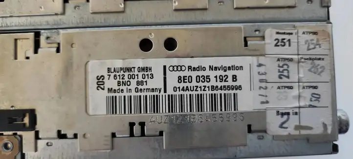 Audi A4 S4 B6 8E 8H (2000 - 2006) 8E0035192B Магнитола / мультимедийная система — фото 10